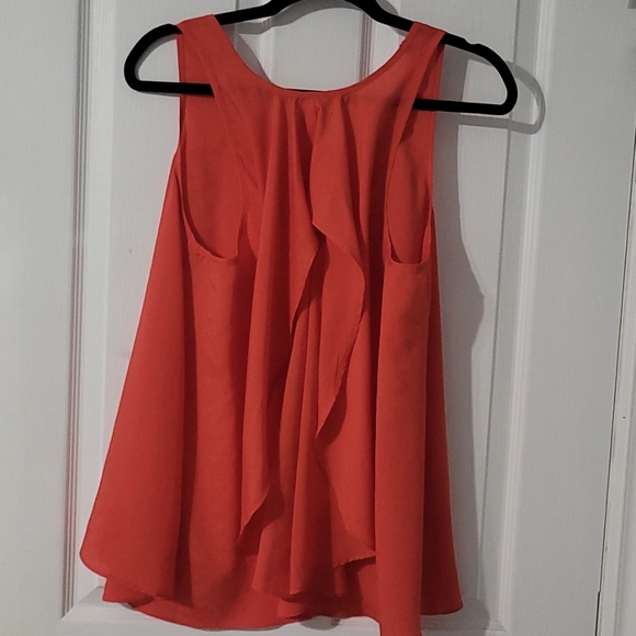 Gently worn sleeveless blouse - Picture 2 of 2
